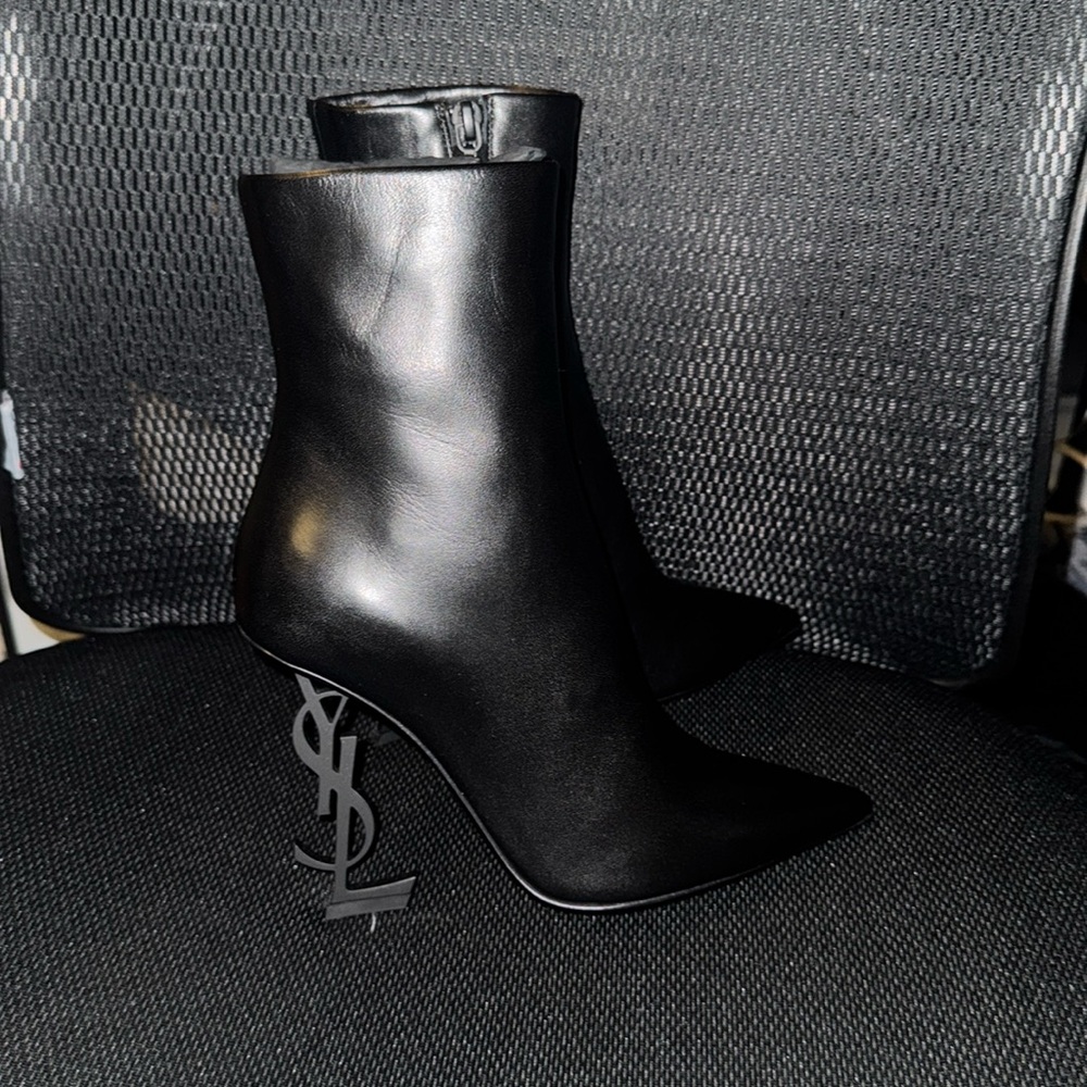 Saint Laurent Opyum Booties